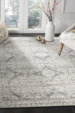 Gwyneth Stunning Transitional Silver Rug