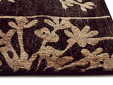 Delicate Floral Pattered Rug Black